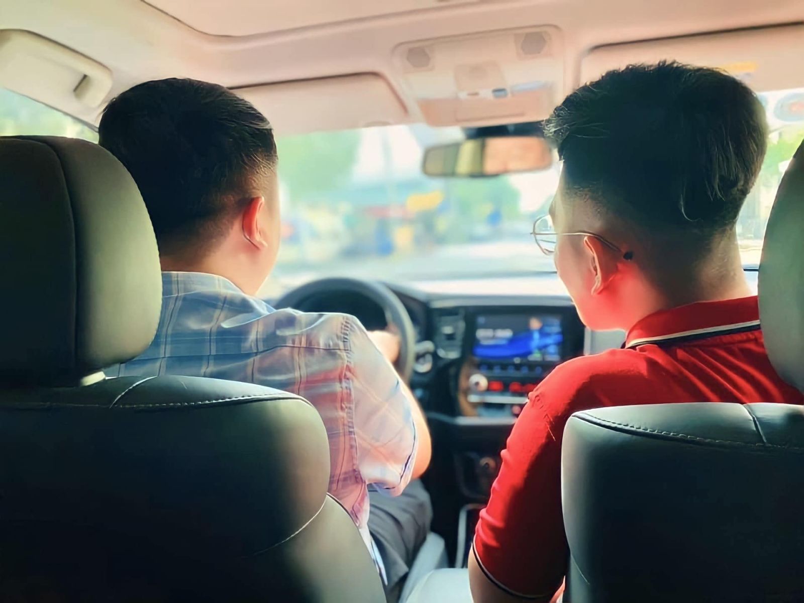 Trải Nghiệm Thực Tế