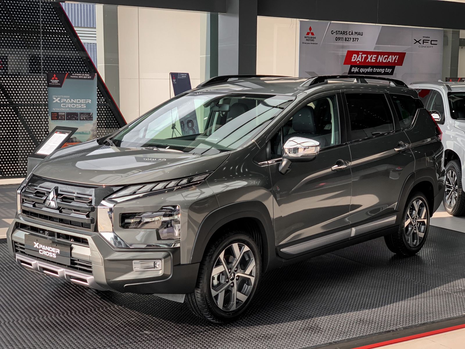 Mitsubishi Xpander Cross