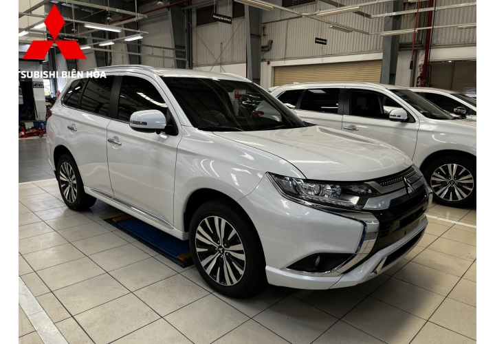 DÒNG 2.0 CVT